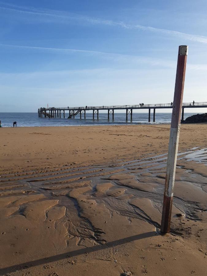 Superbe vue sur l'océan, accès direct à la plage La Tranche-sur-Mer Esterno foto